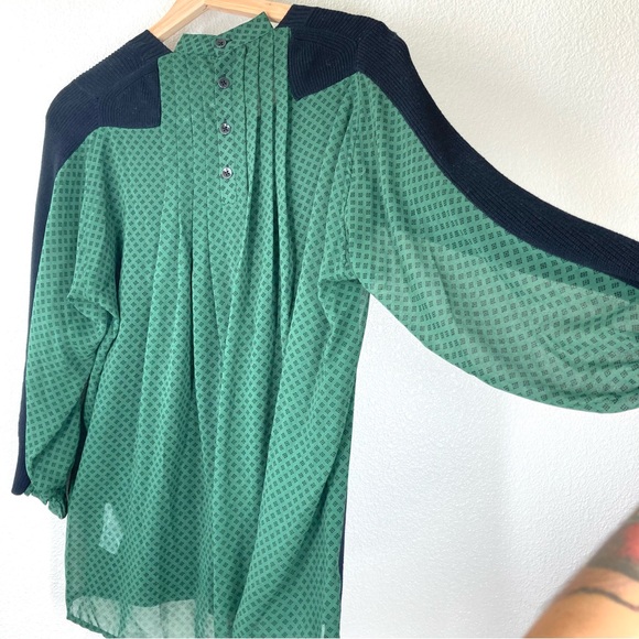 Cabi Get Together Sweater Small Chiffon Back Black and Green 100% Cotton - Picture 10 of 16